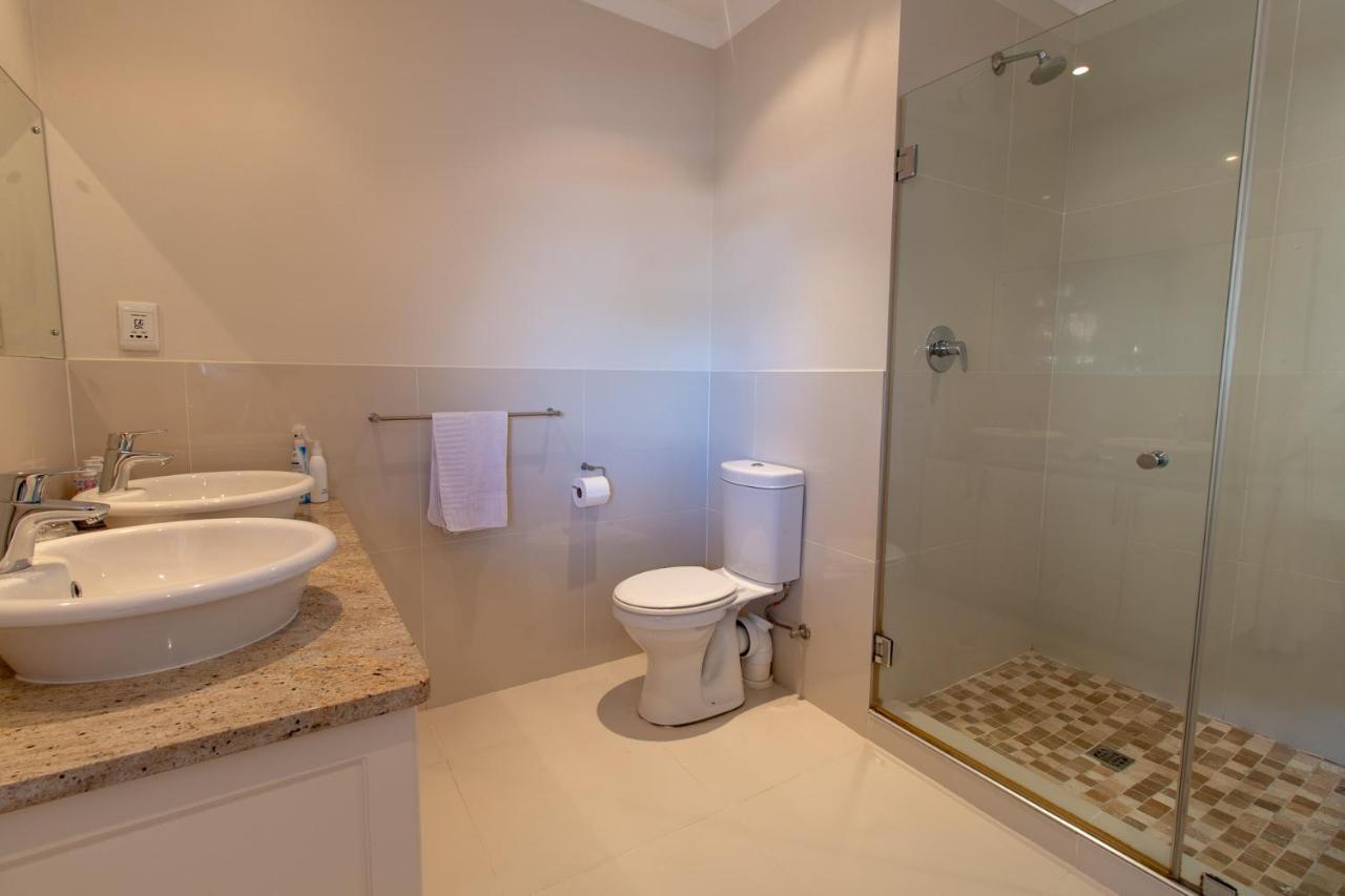 Penguino Guesthouse Hermanus Εξωτερικό φωτογραφία